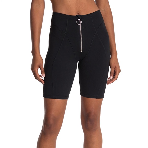 Good American The Warrior Zip Front Bike Shorts